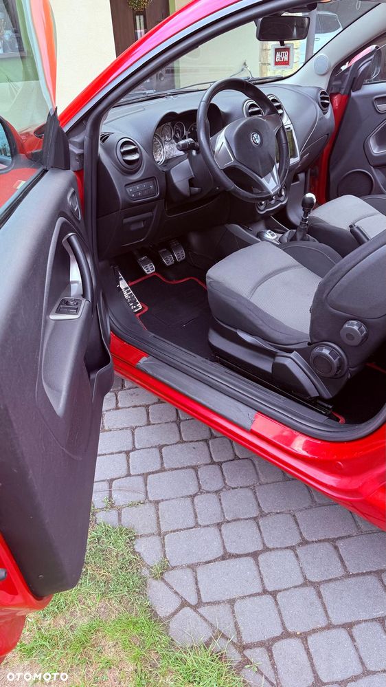 Alfa Romeo Mito 1.4 16V - 10