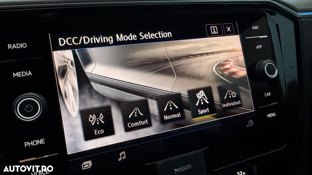 Volkswagen Passat 2.0 BiTDI DSG 4Mot Highline - 22