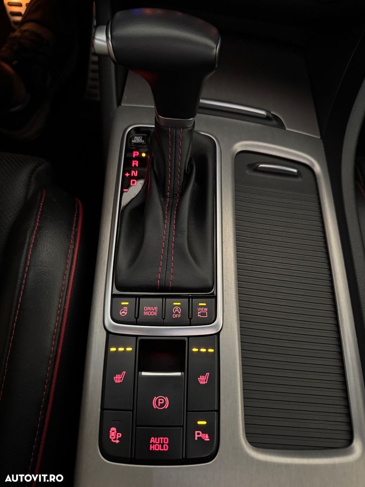 Kia Optima - 29