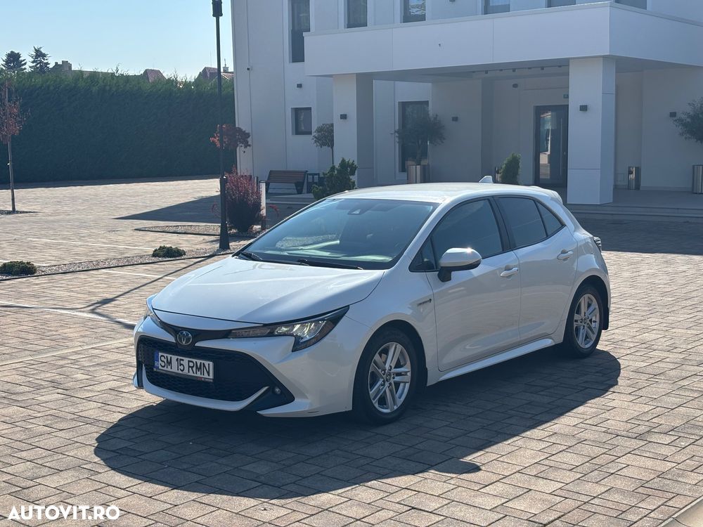 Toyota Corolla - 1