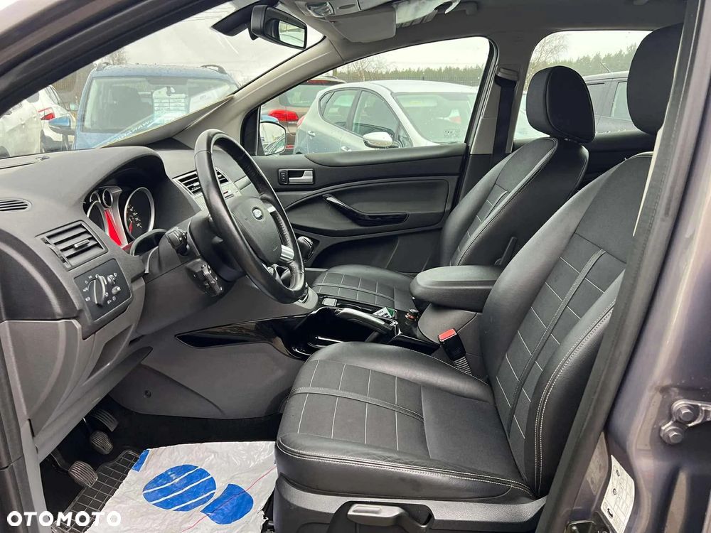 Ford Kuga 2.0 TDCi Titanium - 11