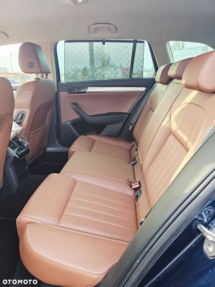 Skoda Superb 2.0 TDI SCR 4x4 L&K DSG - 6