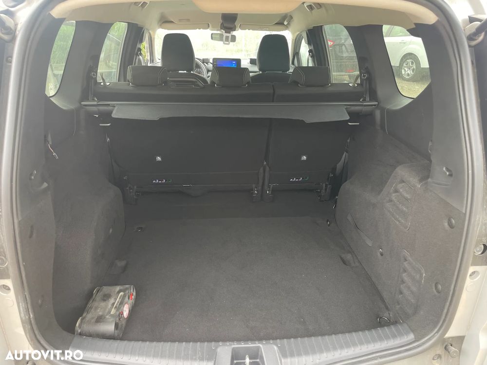 Dacia Jogger 5 locuri TCe 110 Extreme - 17