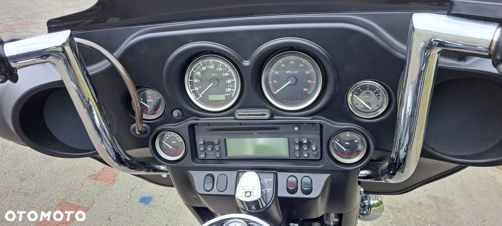 Harley-Davidson FLH Electra Glide - 6
