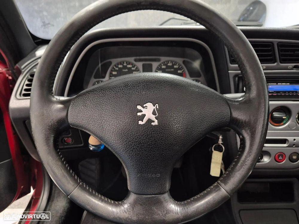 Peugeot 306 Cabriolet 1.8 - 21