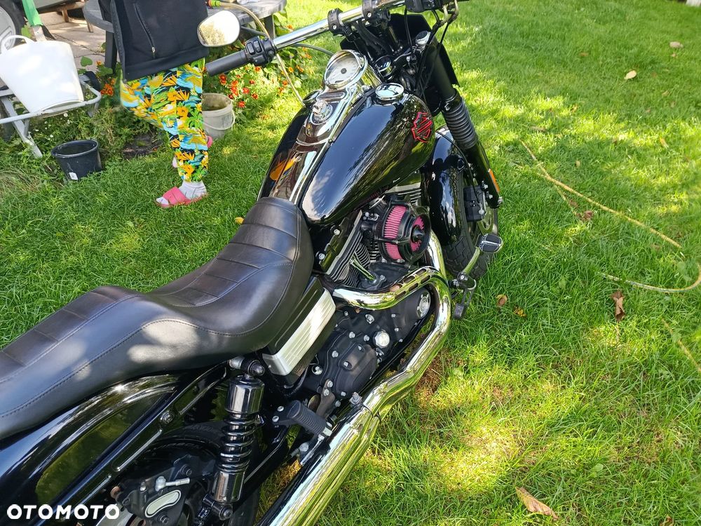 Harley-Davidson Dyna Fat Bob - 6