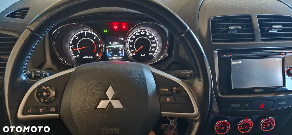 Mitsubishi ASX 1.8 DID Inform - 10
