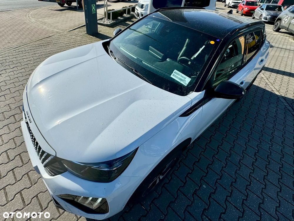 Peugeot 2008 PureTech mHEV GT e-DCS6 - 10