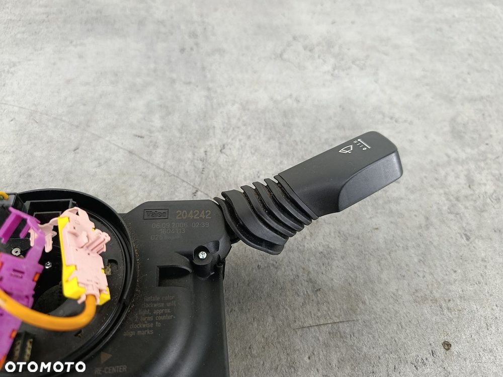 PRZEŁĄCZNIK ZESPOLONY OPEL ZAFIRA B 13245737TJ   VALEO 1.9 CDTI - 3