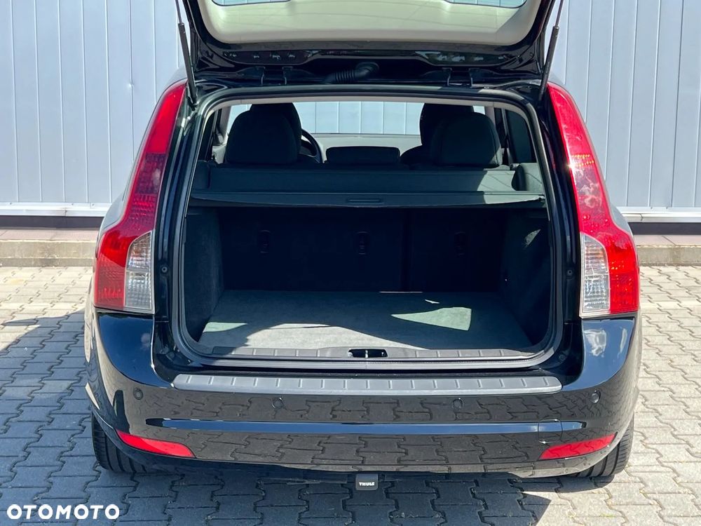 Volvo V50 - 16