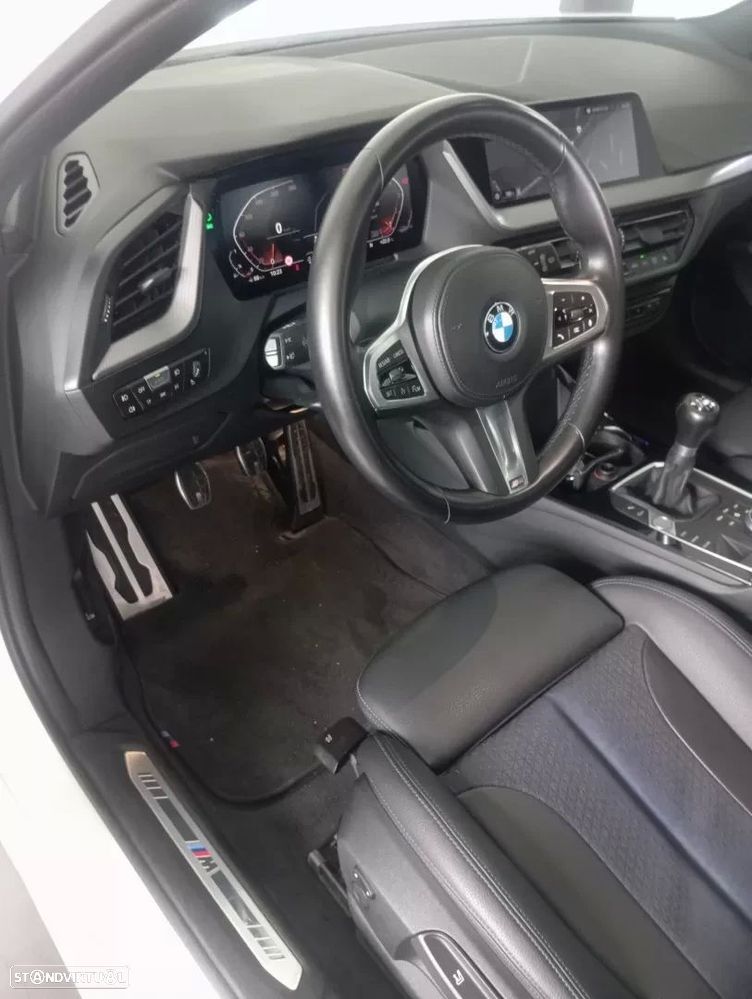 BMW 118 — fotografia 17