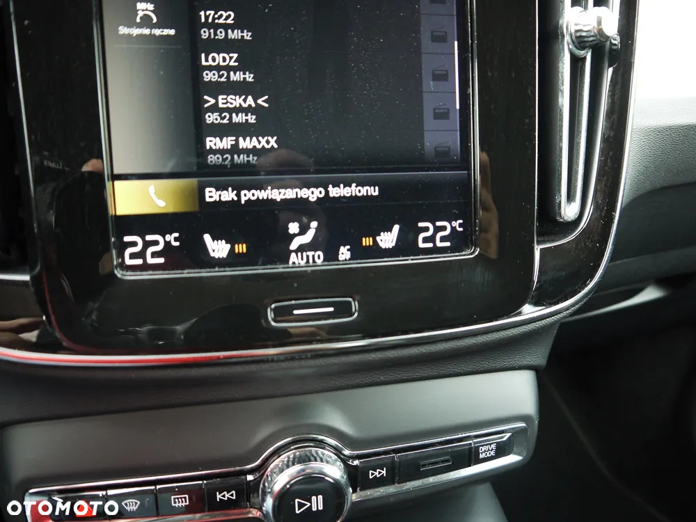 Volvo XC 40 T3 Momentum - 22