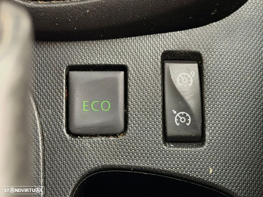 Renault Captur 0.9 TCE Exclusive - 33