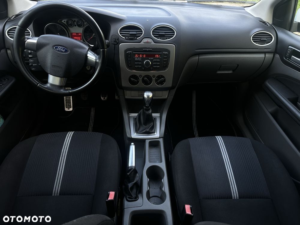 Ford Focus - 7