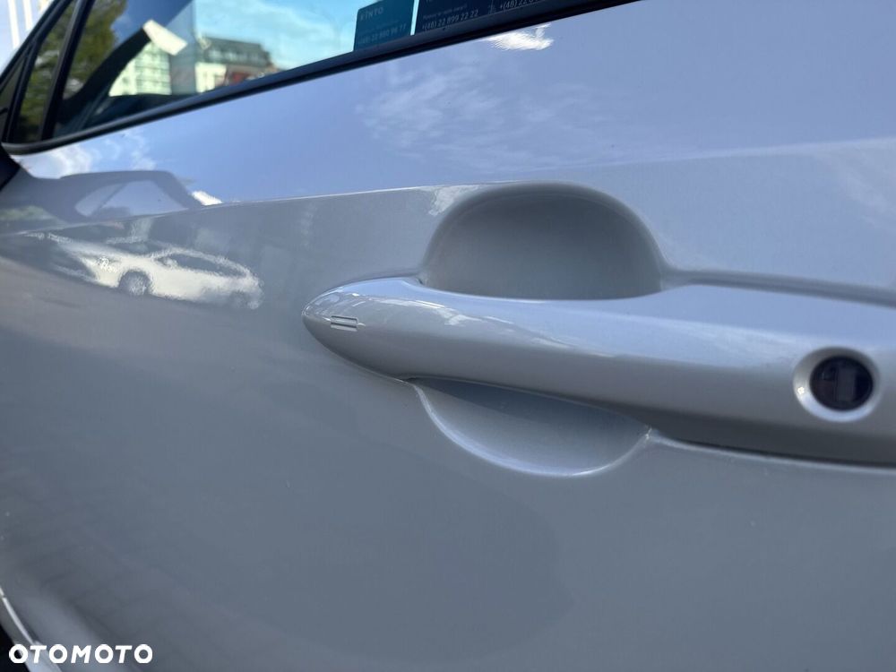 Toyota Corolla 1.8 Hybrid GR Sport Dynamic - 28