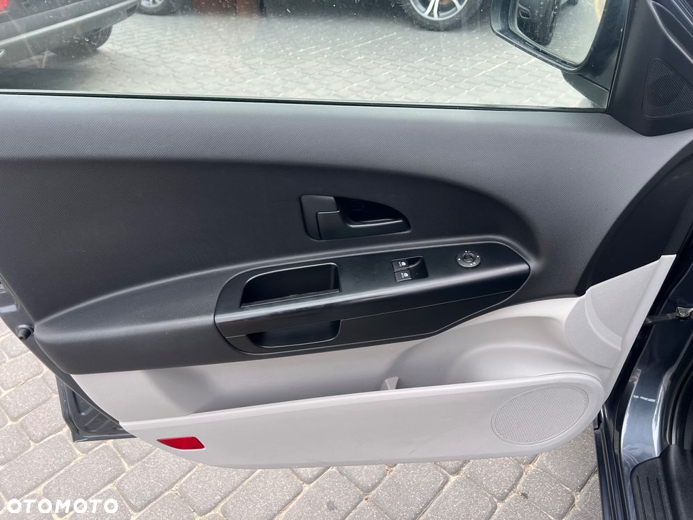 Kia Ceed 1.4 Comfort + - 18