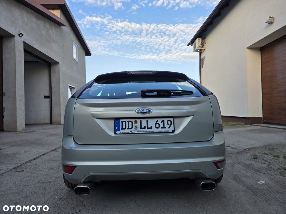Ford Focus 1.6 16V Style - 27
