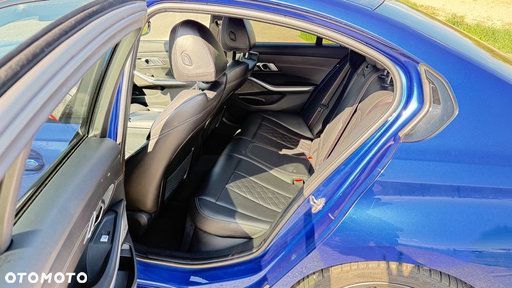 BMW Seria 3 M340d xDrive mHEV sport - 15
