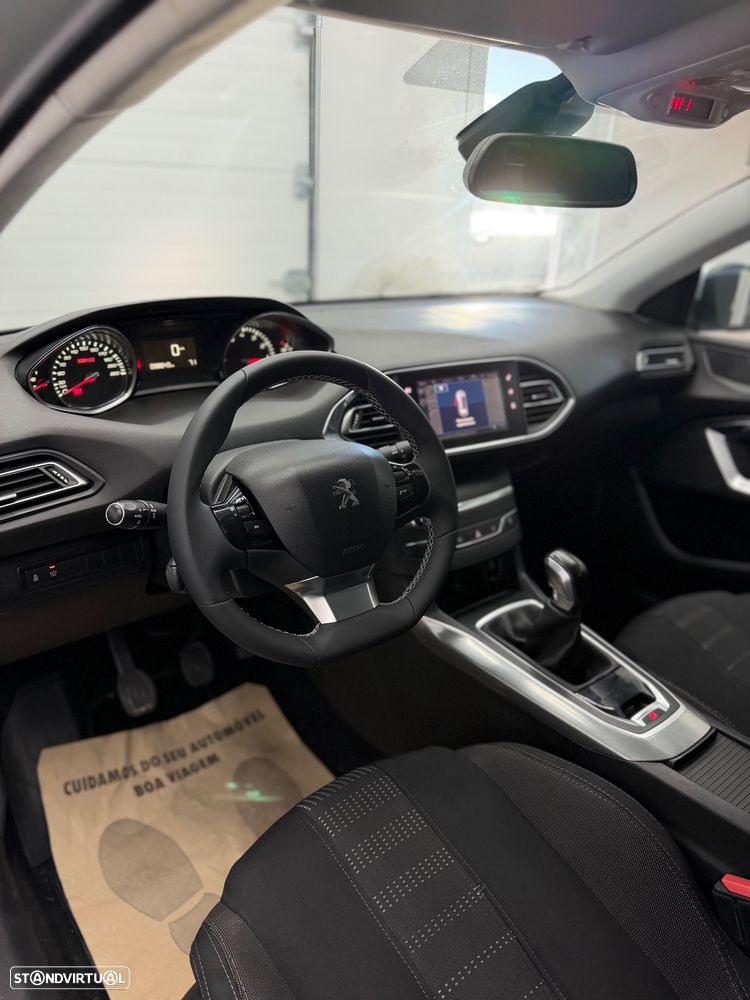 Peugeot 308 1.2 PureTech Business Line - 7