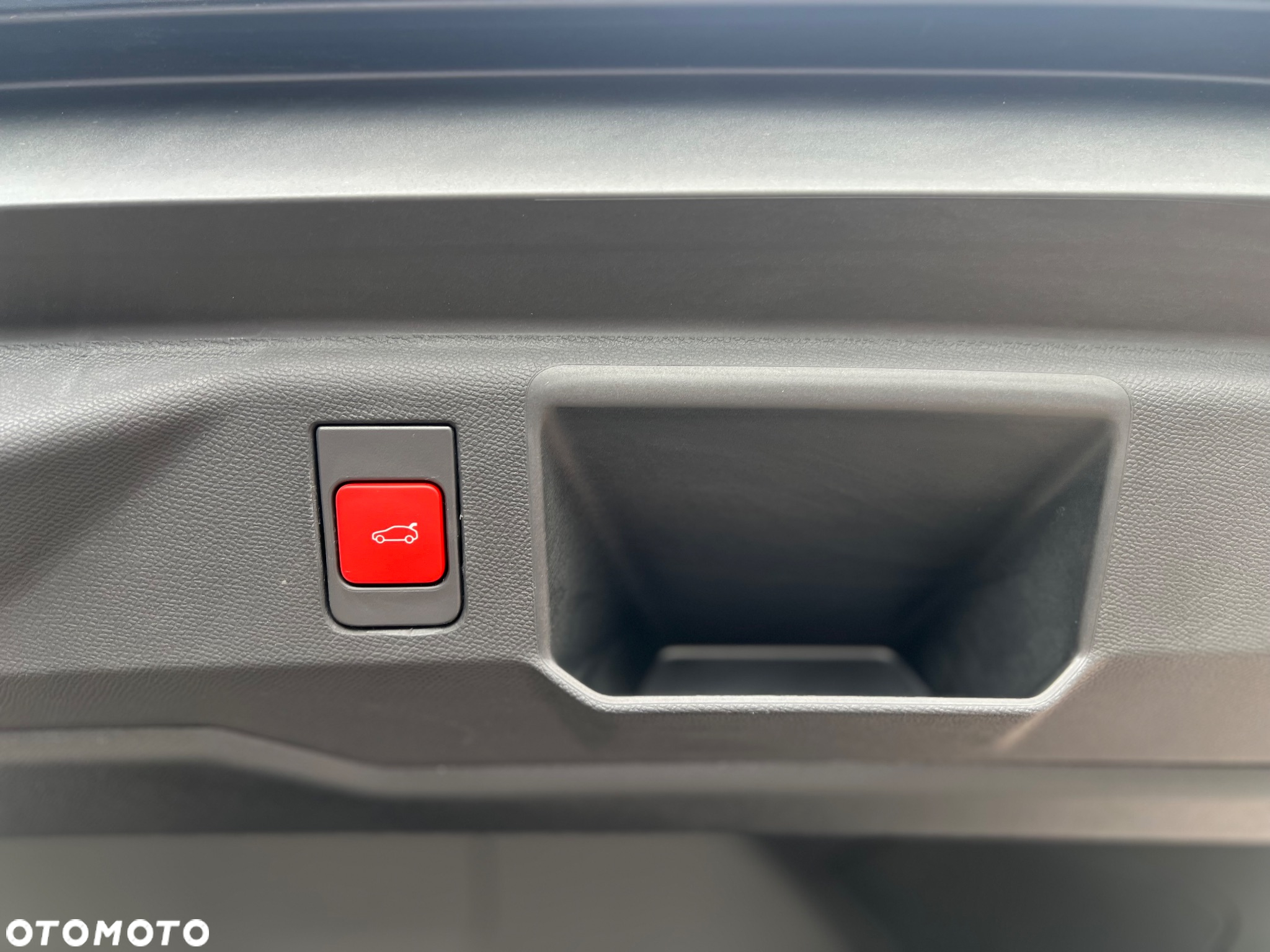 Peugeot 5008 1.2 PureTech mHEV GT S&S e-DCS6 - 24