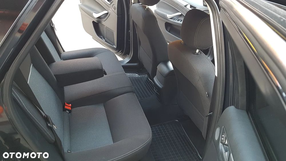 Ford Mondeo 2.0 TDCi Titanium - 23