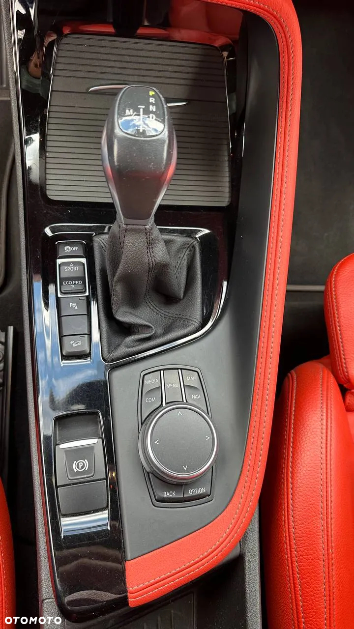 BMW X2 - 10