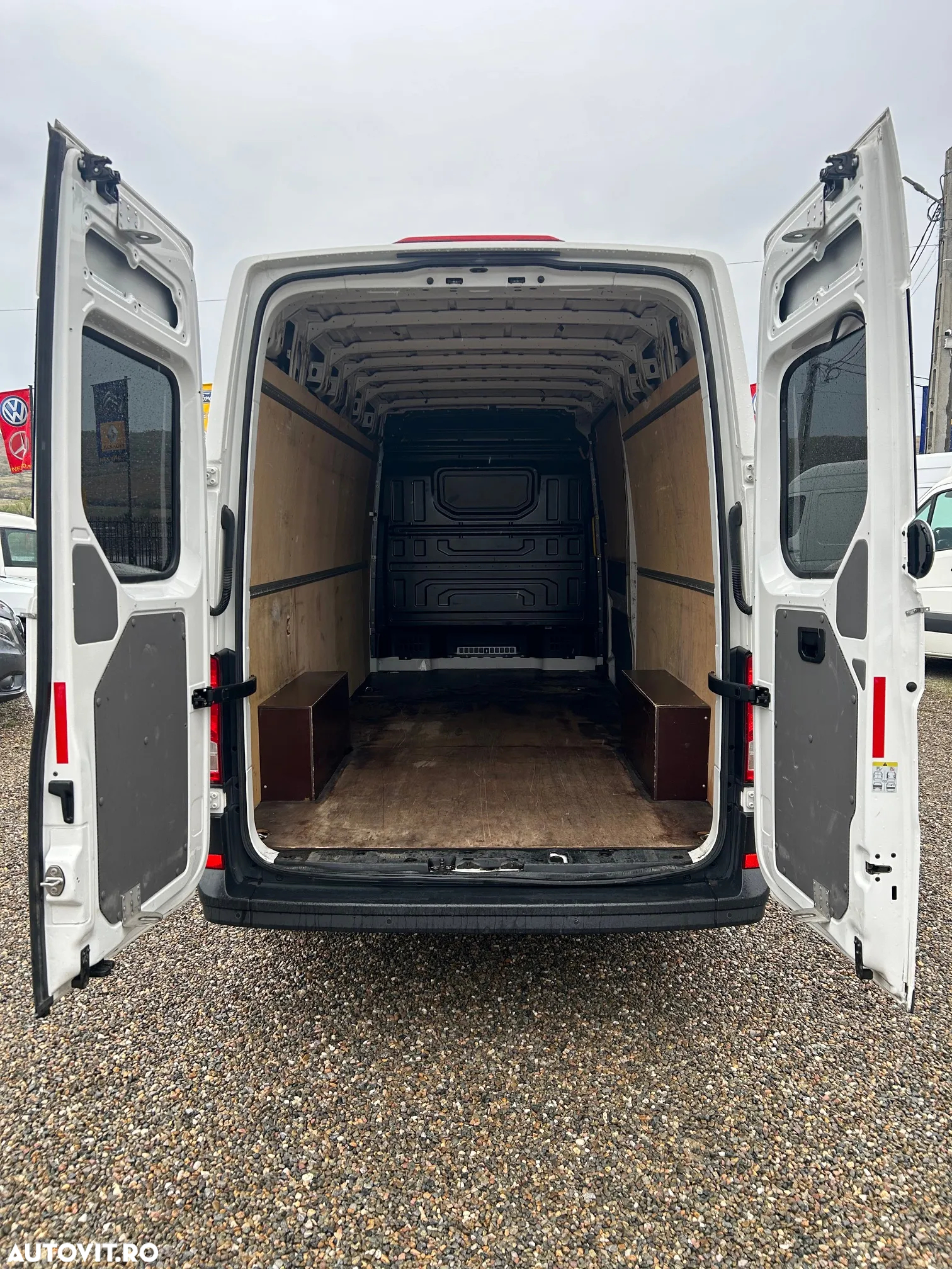 Volkswagen Crafter - 7