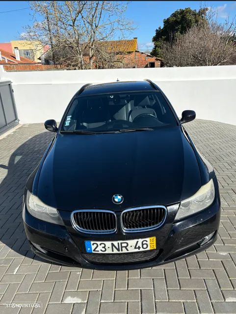 BMW 318 d Navigation - 1