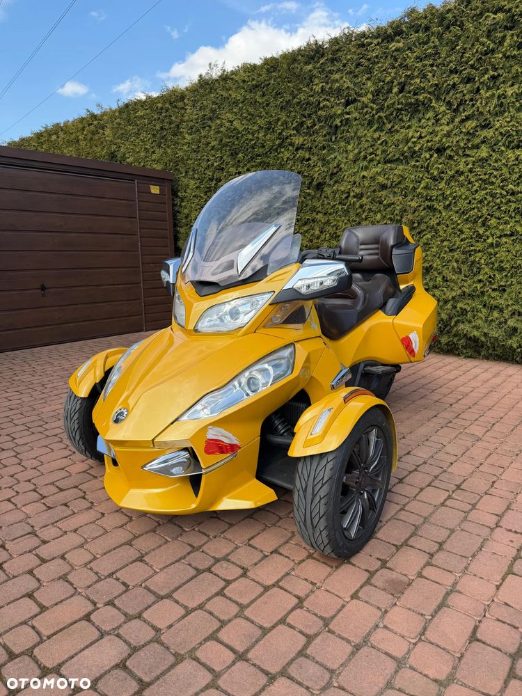 Can-Am Spyder - 3