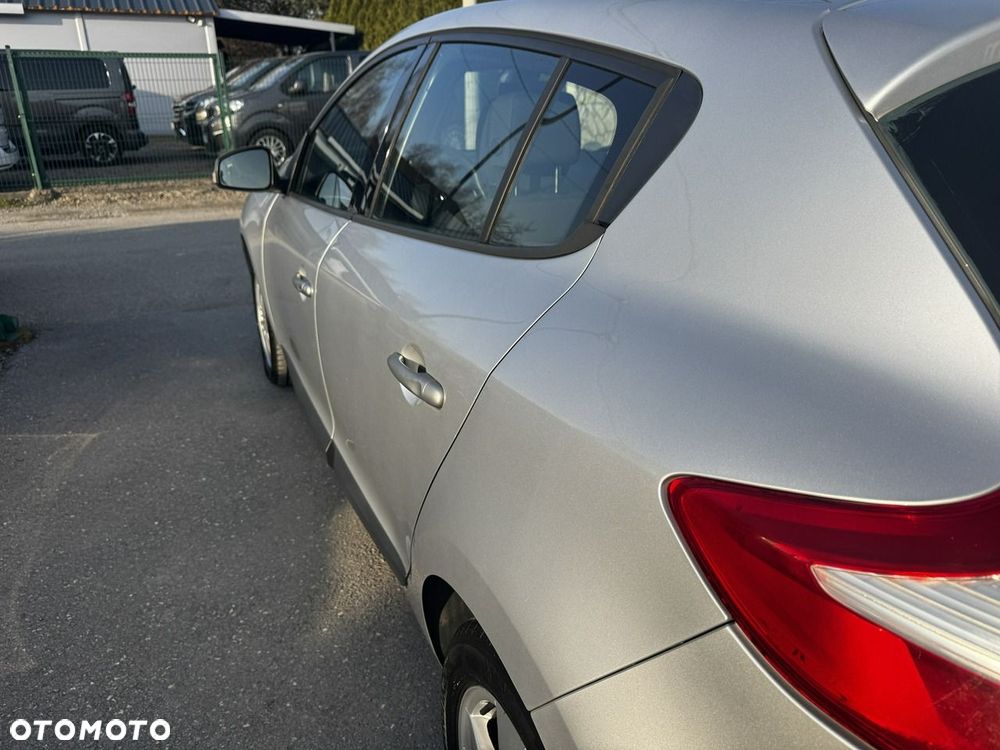 Renault Megane - 8