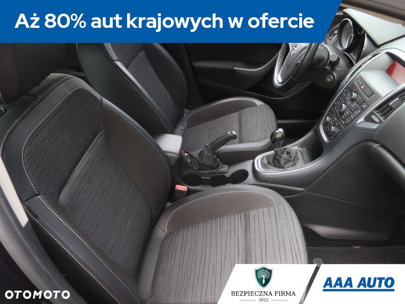 Opel Astra - 11