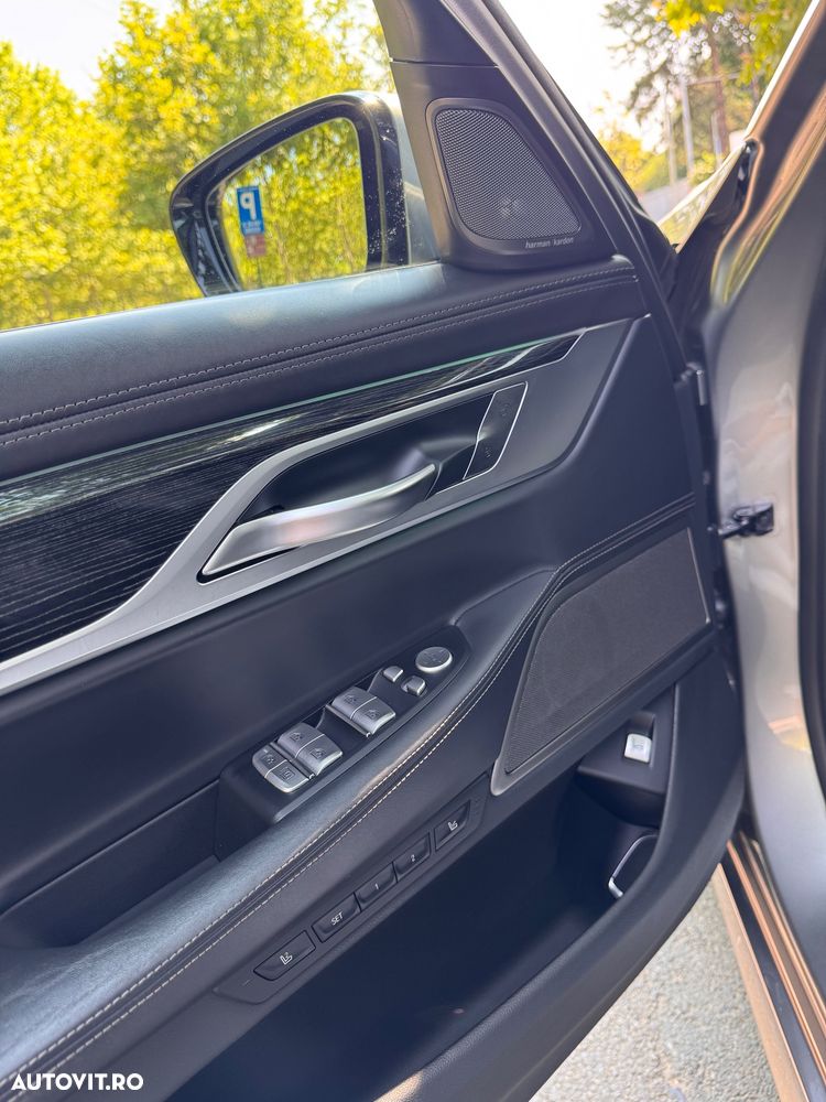 BMW Seria 7 - 17