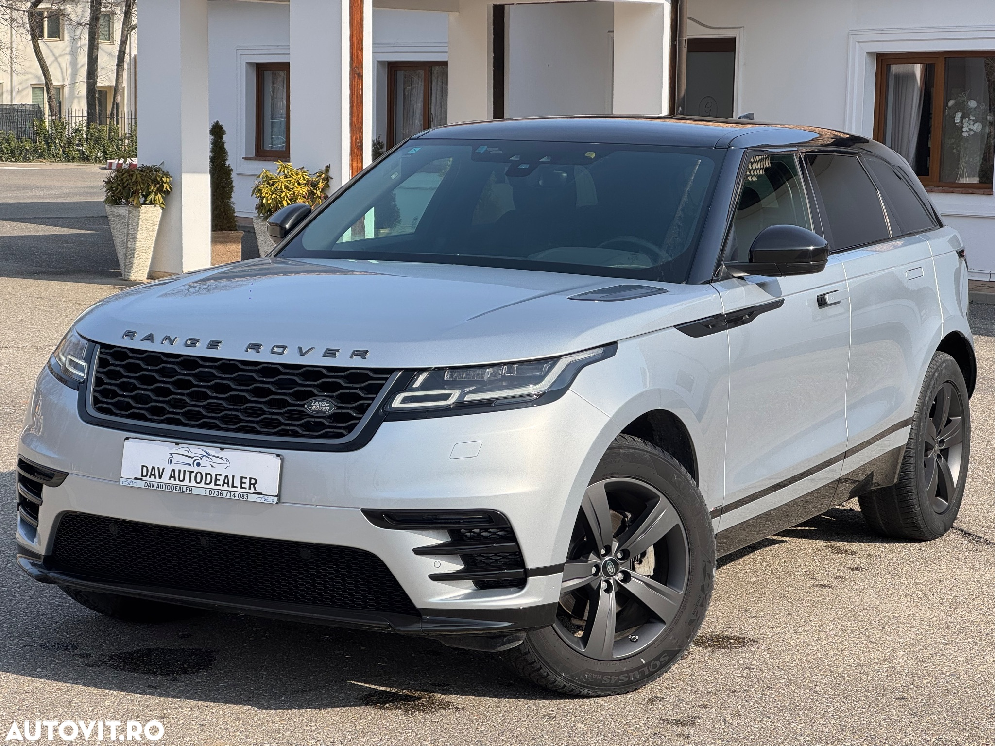 Land Rover Range Rover Velar 2.0 R-Dynamic S - 2