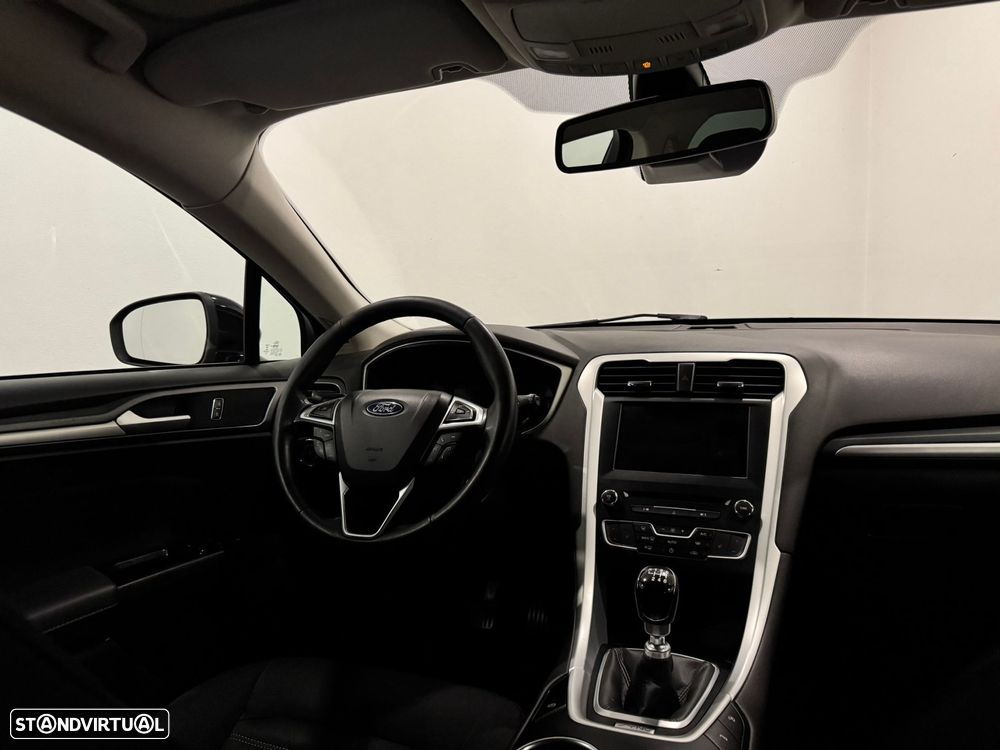 Ford Mondeo SW 1.5 TDCi Titanium - 29