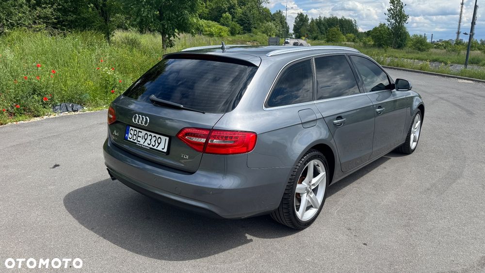 Audi A4 Avant 2.0 TDI DPF Attraction - 4