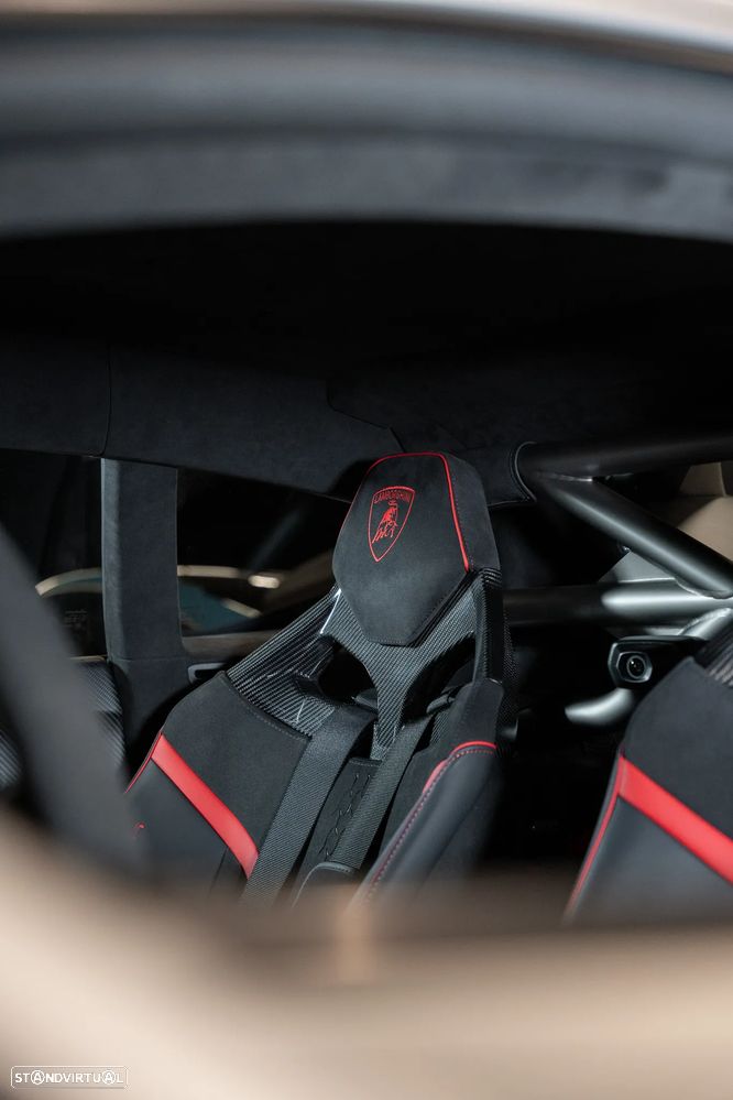 Lamborghini Huracán Tecnica 60th Anniversary - 24
