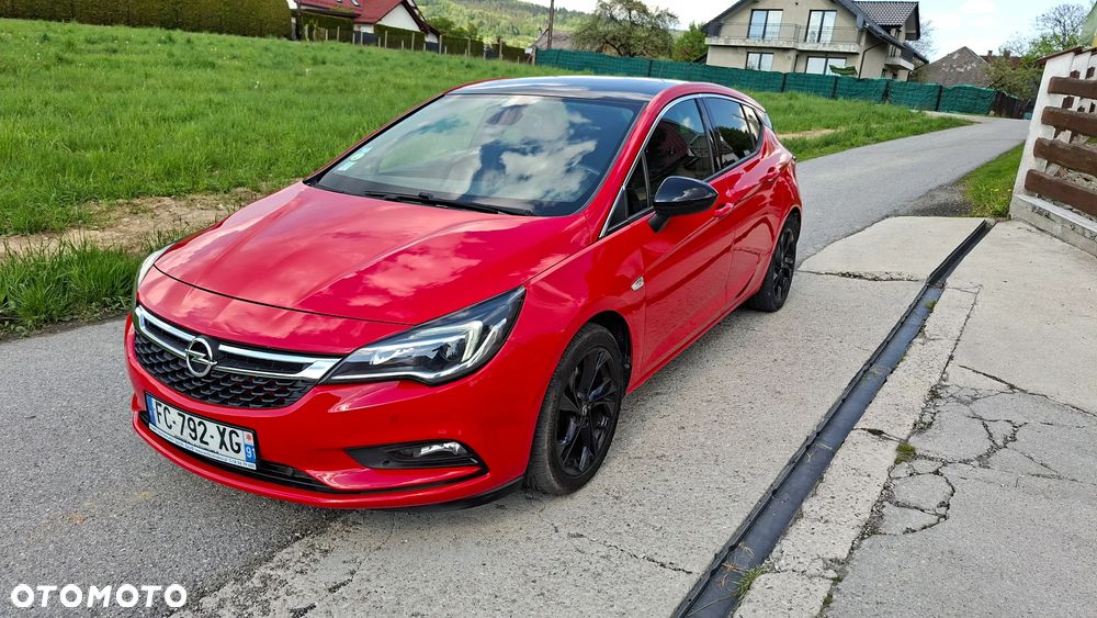 Opel Astra 1.6 D Automatik Start/Stop Edition - 2