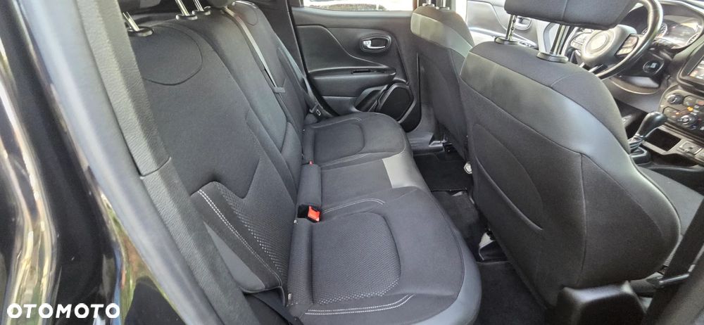 Jeep Renegade 1.3 T-GDI Active Drive Limited - 28