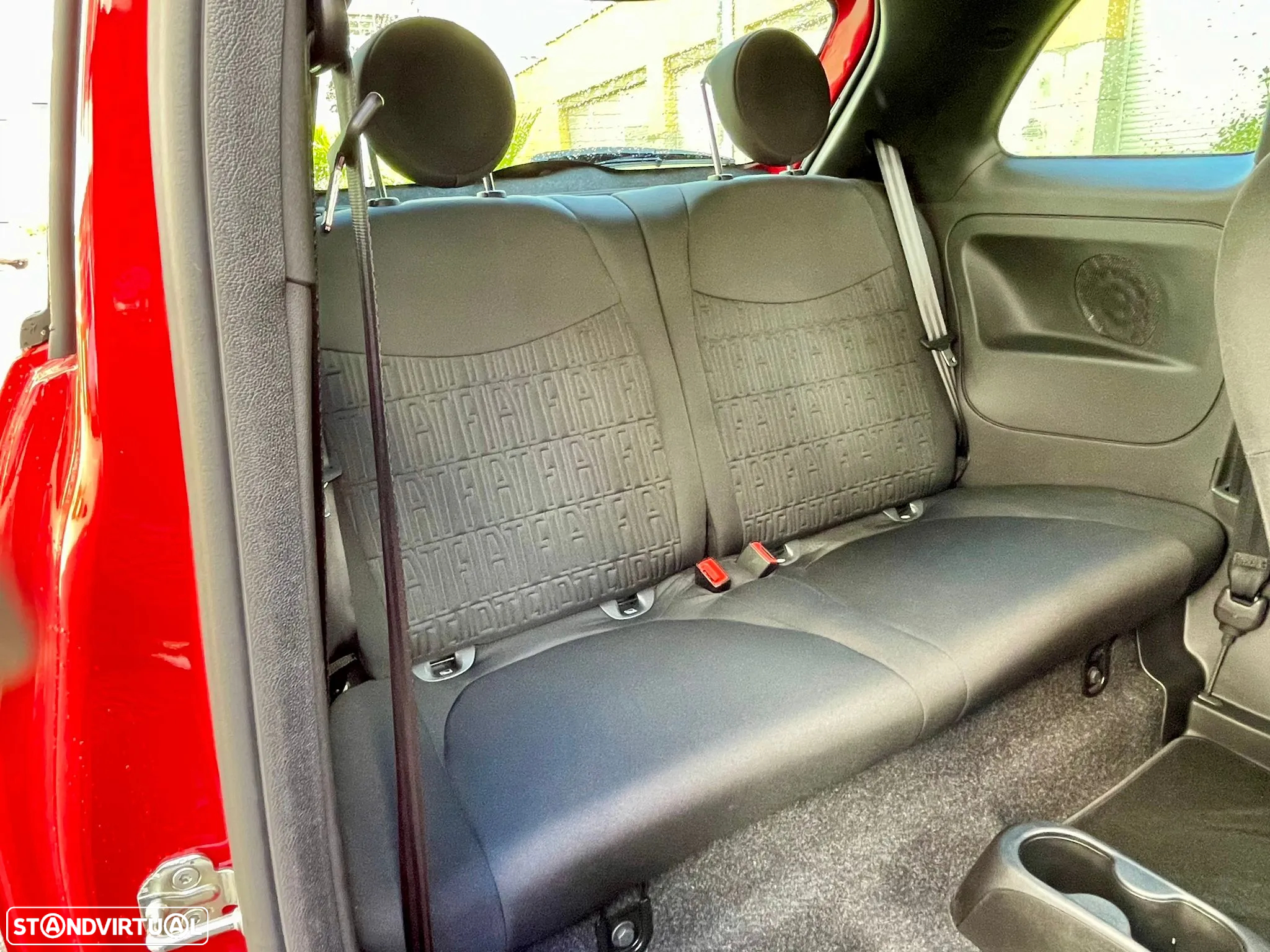 Fiat 500 1.0 Hybrid Club - 11