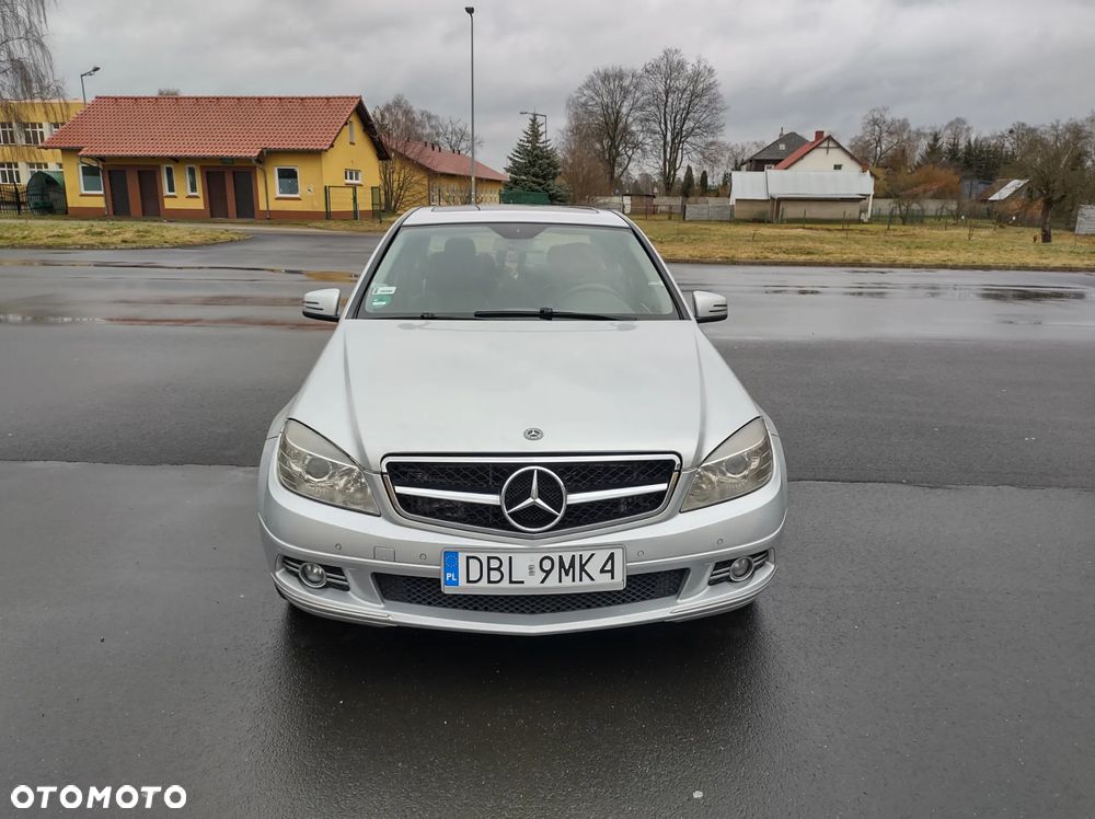 Mercedes-Benz Klasa C 320 T CDI 7G-TRONIC Avantgarde DPF Sport Edition - 2