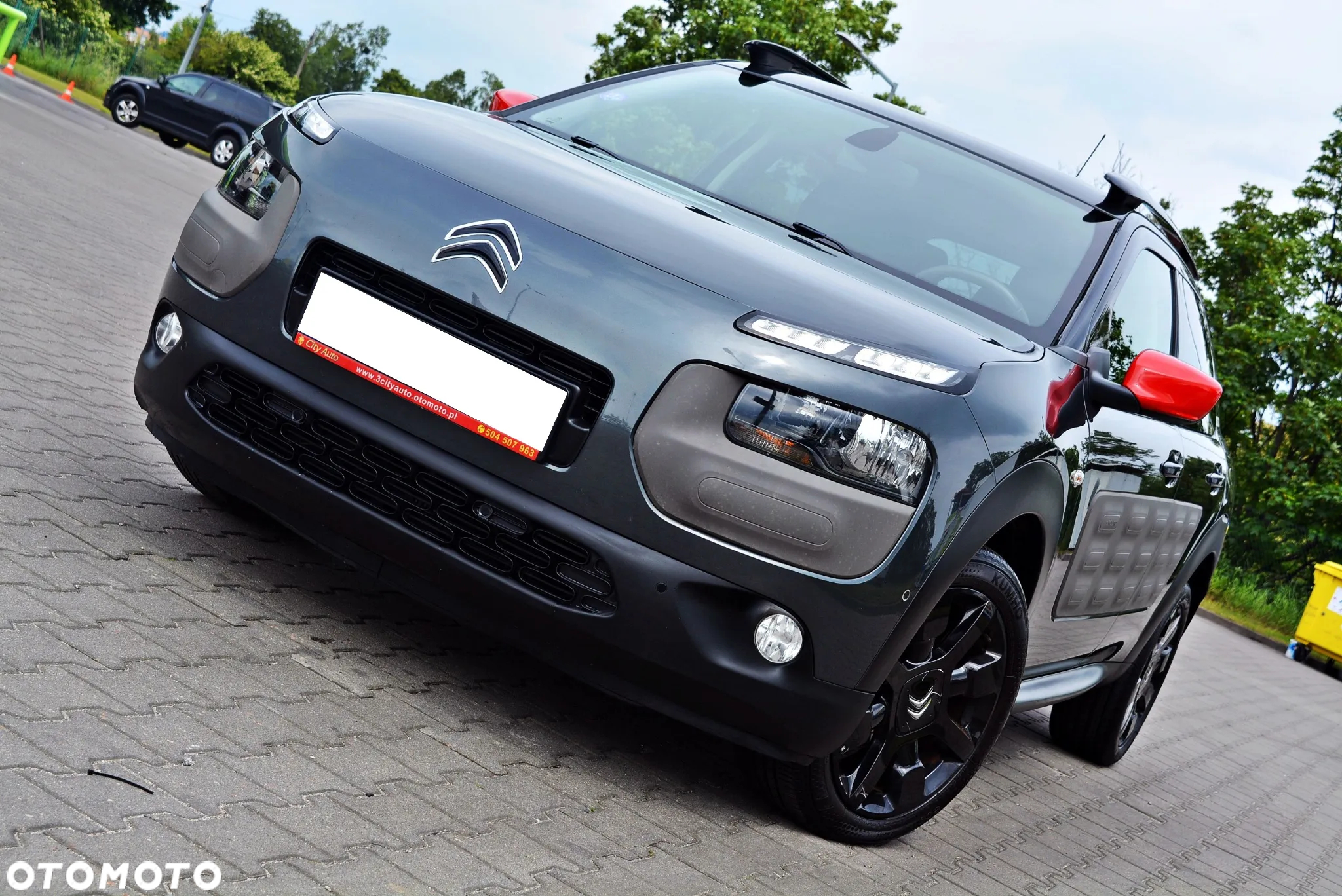 Citroën C4 Cactus 1.2 PureTech Shine Edition S&S - 14