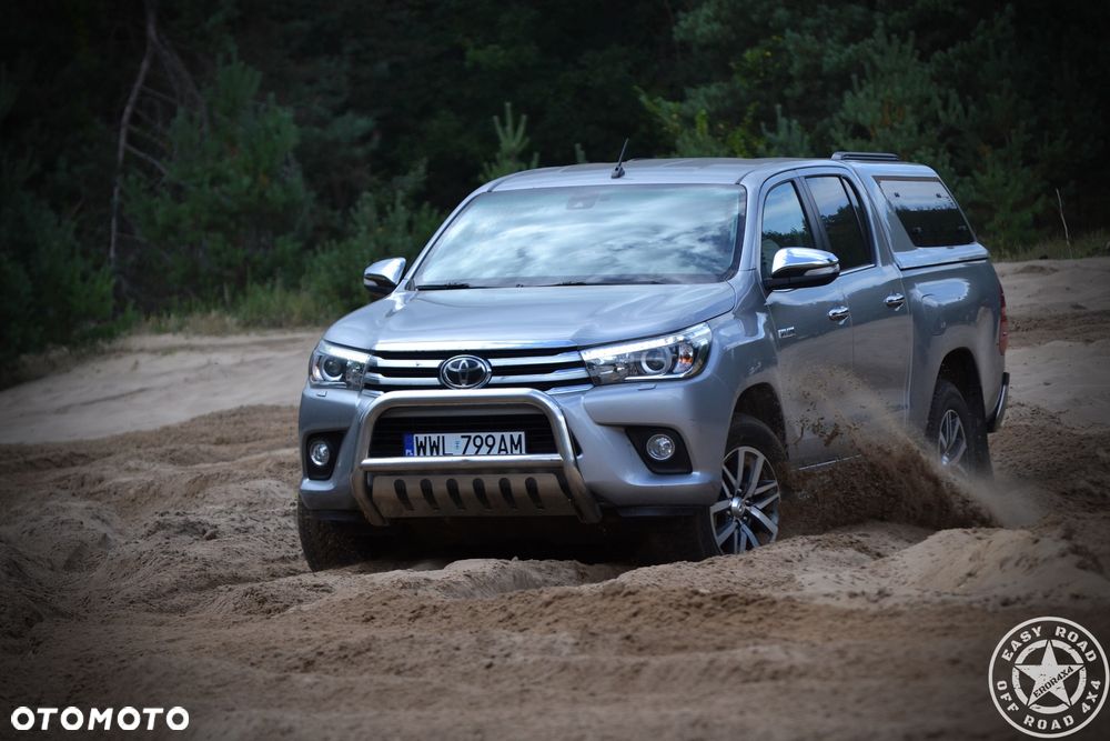 Toyota Hilux 2.4 D-4D Double Cab Selection 4x4 - 2