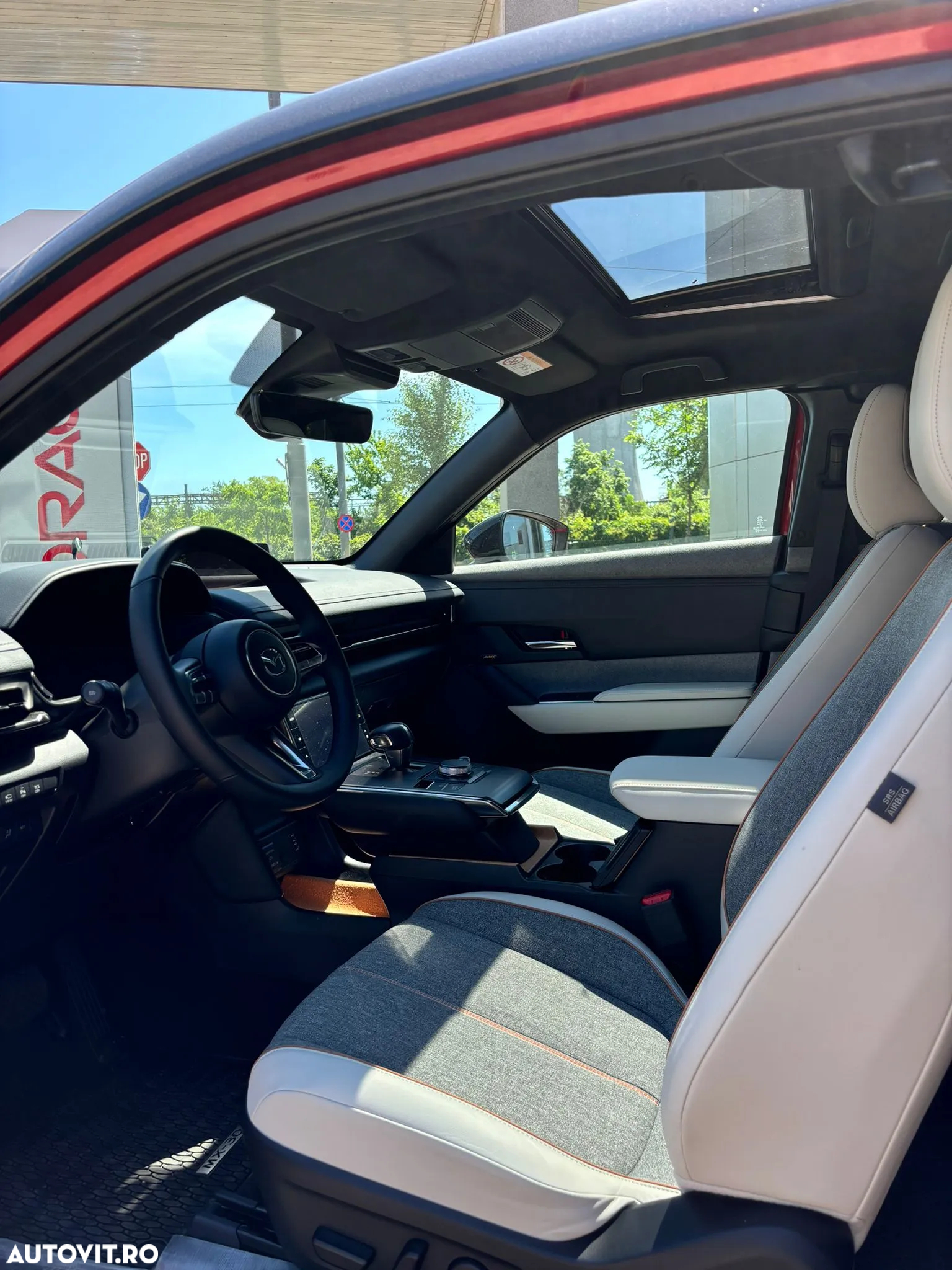Mazda MX-30 e-Skyactiv EV Makoto (Modern Confidence) - 8
