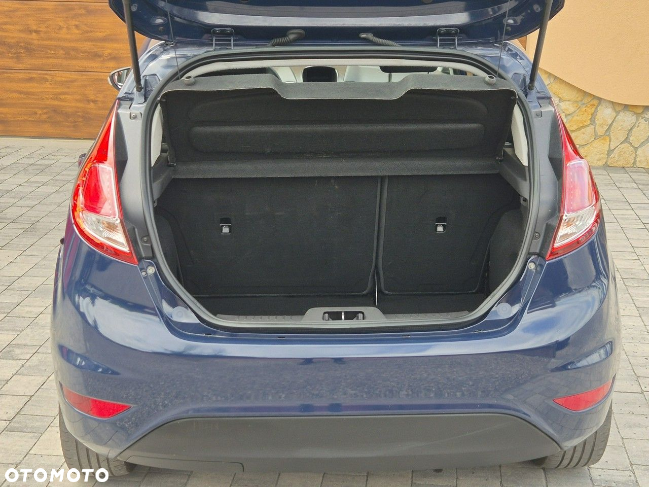 Ford Fiesta - 9