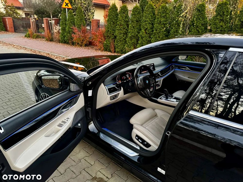 BMW Seria 7 750d xDrive sport - 19