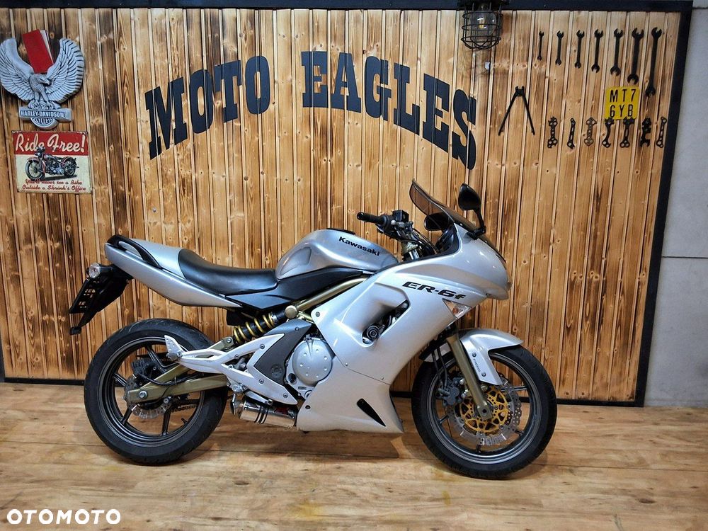 Kawasaki ER - 5