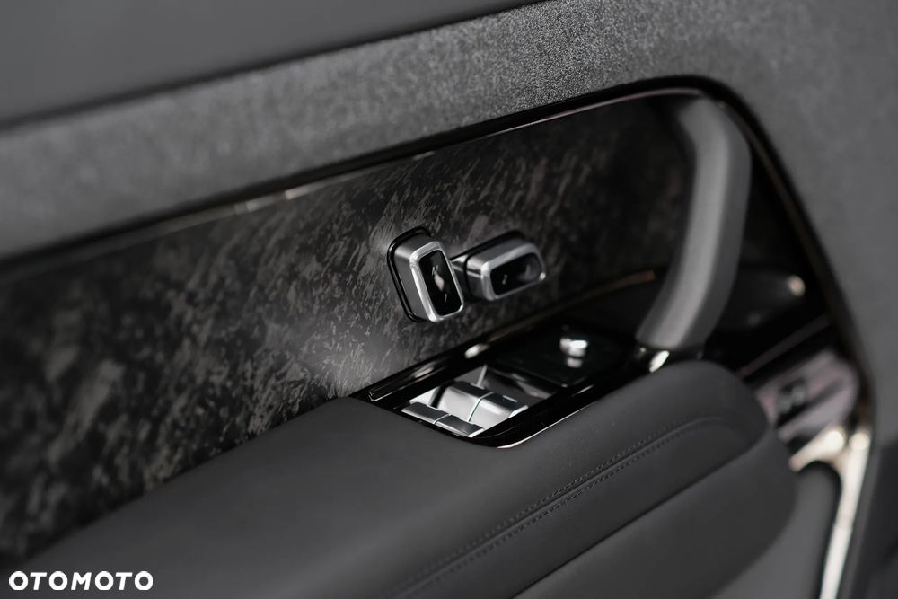 Land Rover Range Rover Sport S 4.4 V8 P530 First Edition - 34