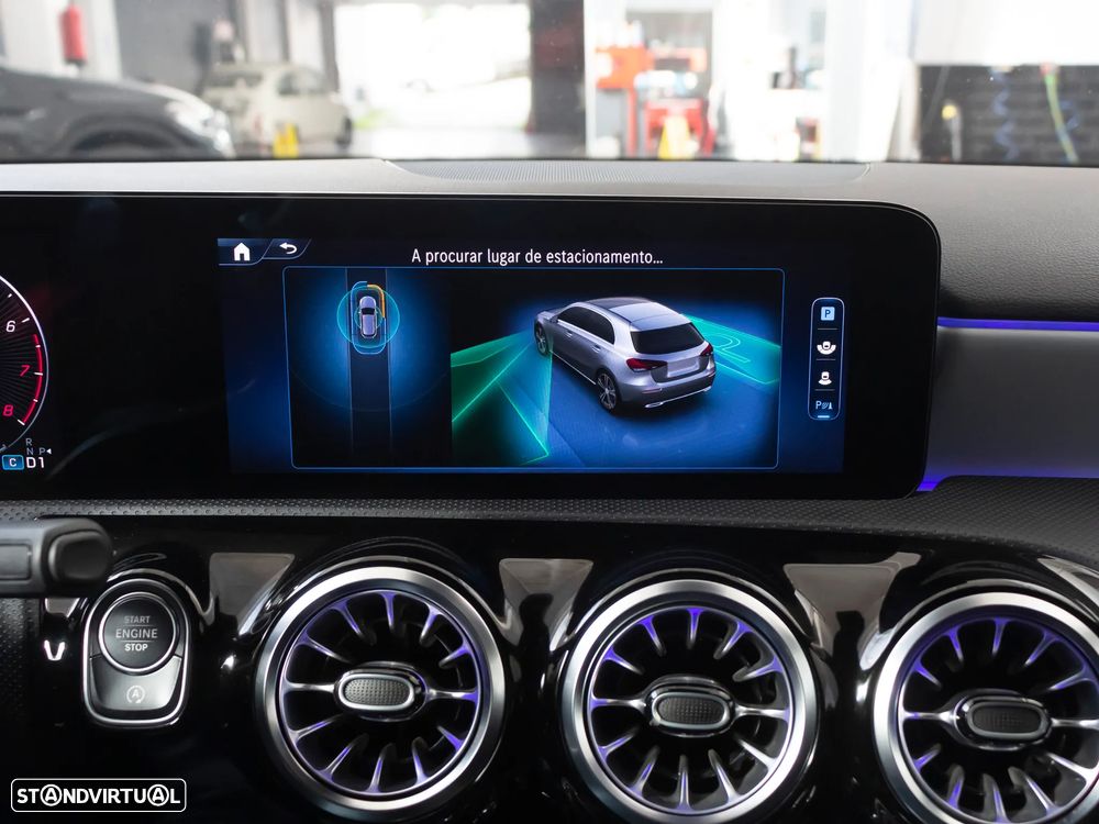 Mercedes-Benz A 200 AMG Line Aut. - 37