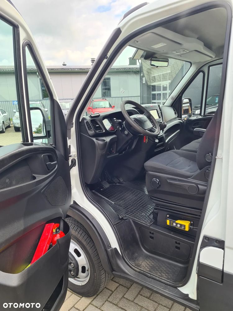 Iveco DAILY - 8