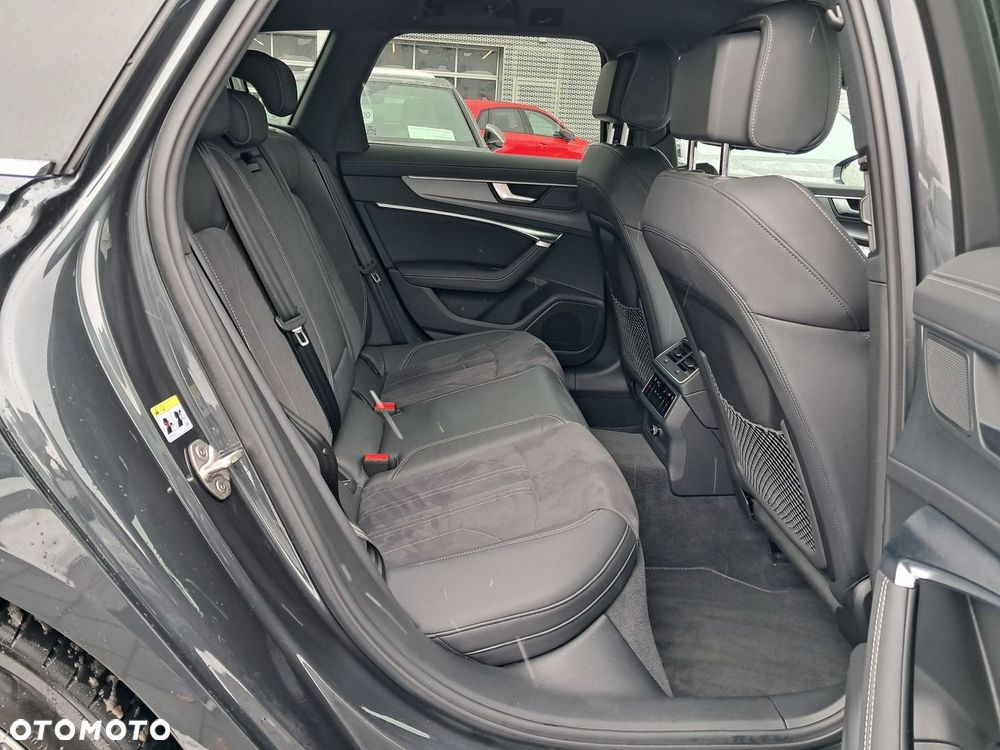 Audi A6 Avant - 32
